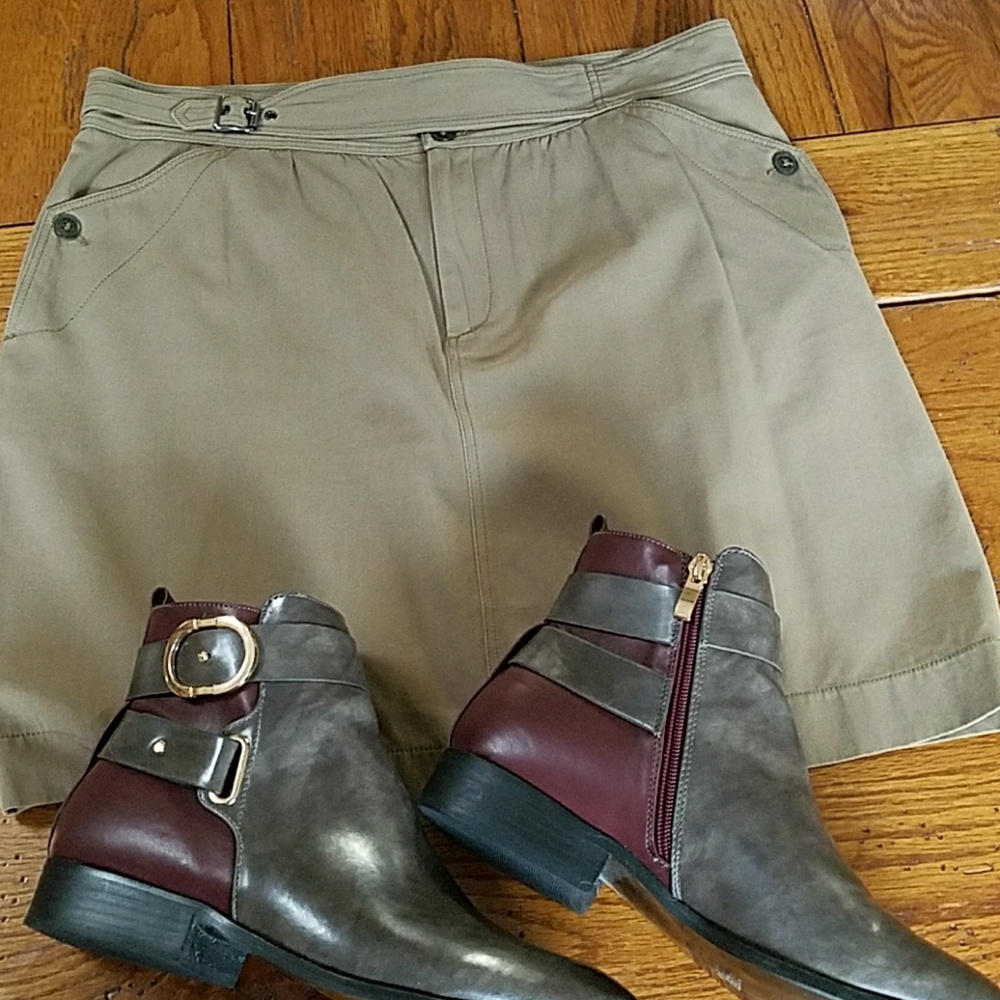SOLD!!! Comptoir Des Cotonniers Skirt